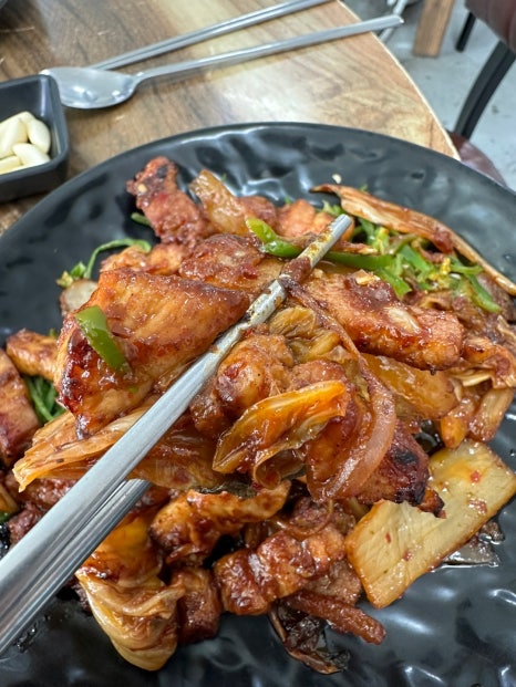 촌돼지마을 이미지