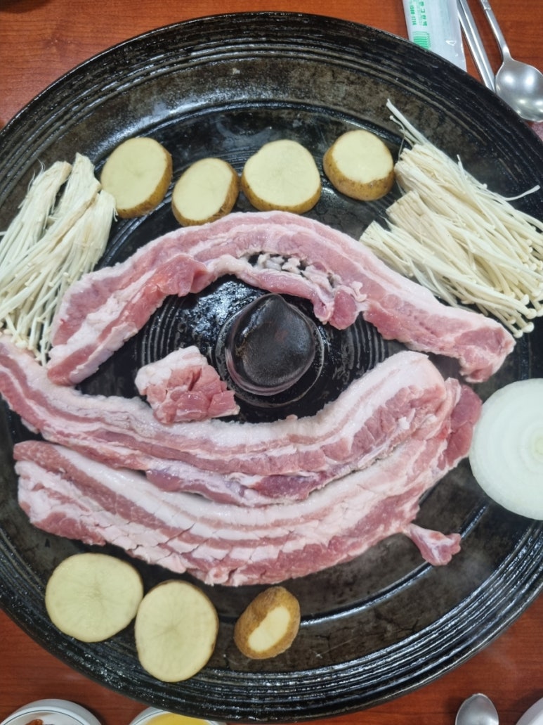 우산촌삼겹살 이미지