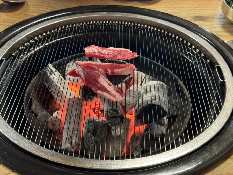 청정소갈비살 이미지