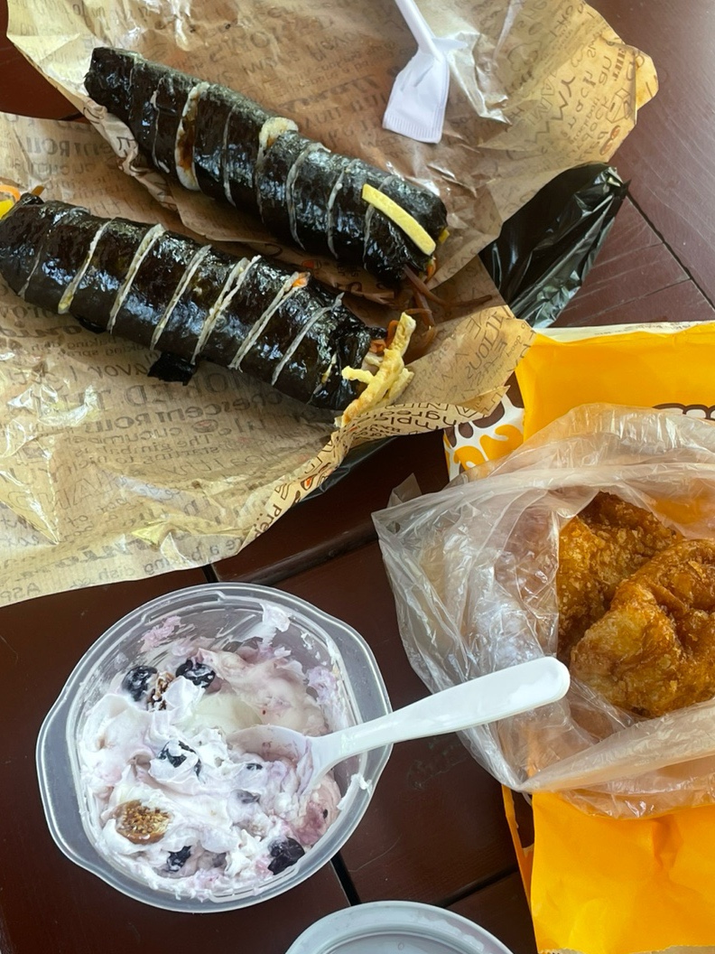 표고농부네김밥 이미지