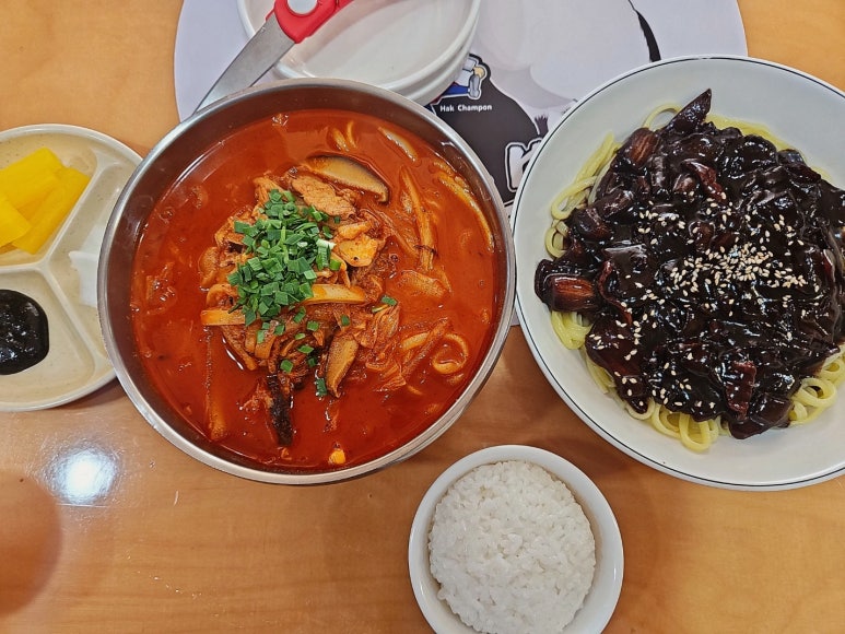 학짬뽕 이미지