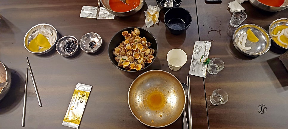 로컬홀릭 이미지