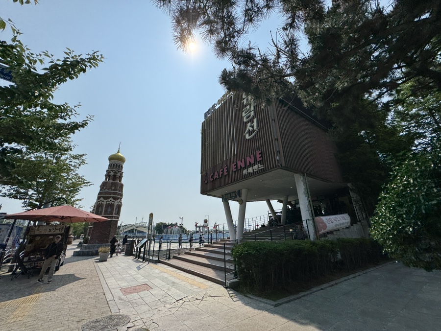 카페엔느 이미지