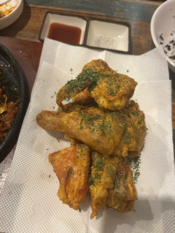 붐비어 이미지