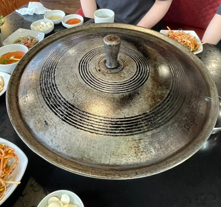 48블럭솥뚜껑삼겹살 이미지