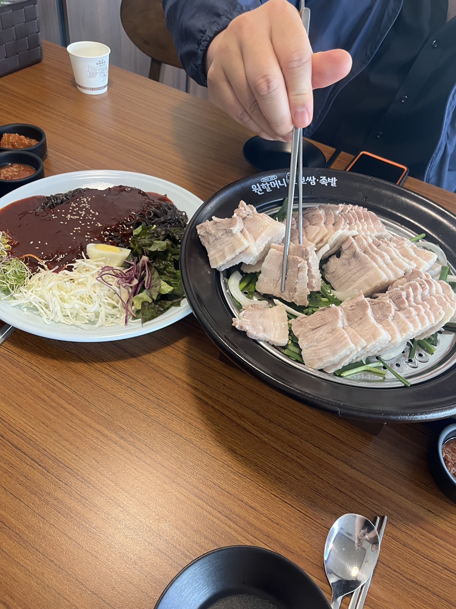 원할머니보쌈족발전남보성점 이미지