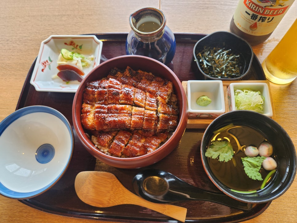 풍경꼼이랑장어랑 이미지
