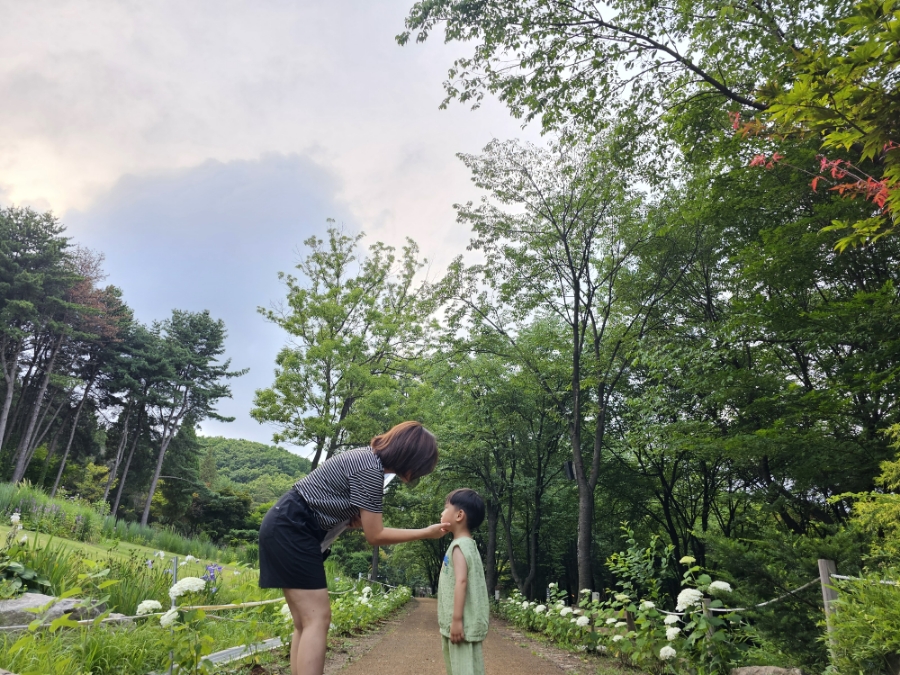 유니의정원 이미지