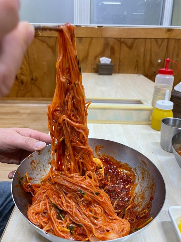 다운밀면 이미지