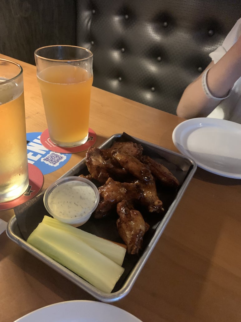 빌드업펍 이미지