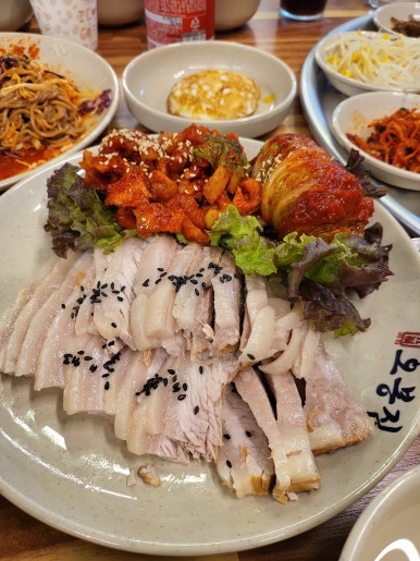 수아라네일 라운지점 이미지