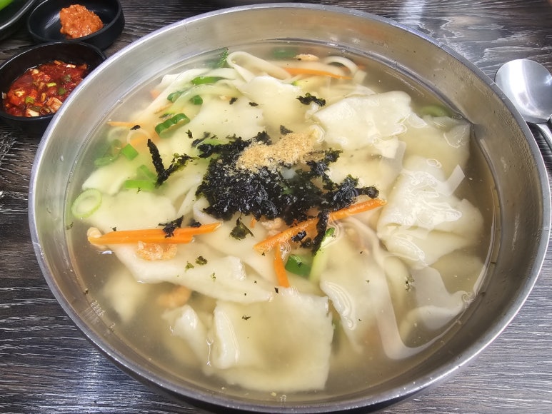 솔이네국수집 이미지