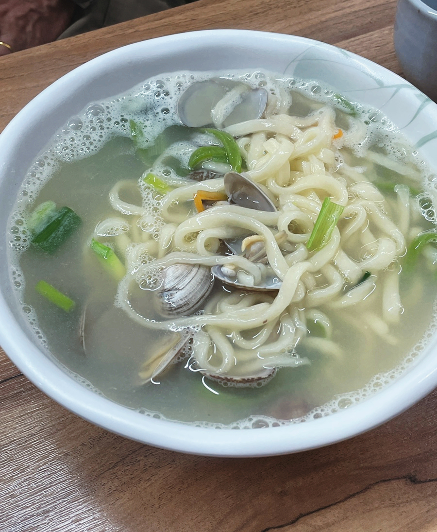 예전옹고집바지락칼국수 이미지