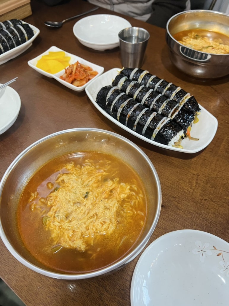교리김밥봉황대점 이미지