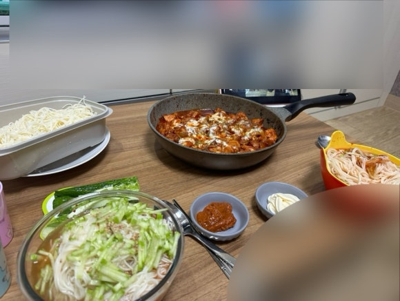 까끌래뽀글래 이미지