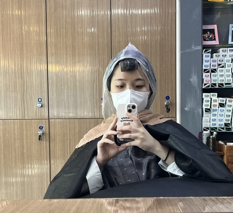 현하윤헤어라인 이미지