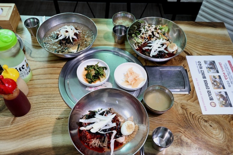 팔송황기더덕막국수 이미지