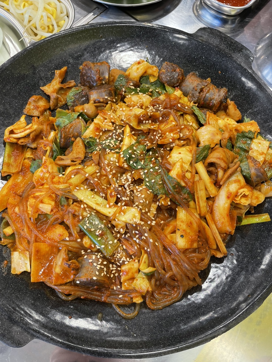 으랏차차야채곱창 이미지