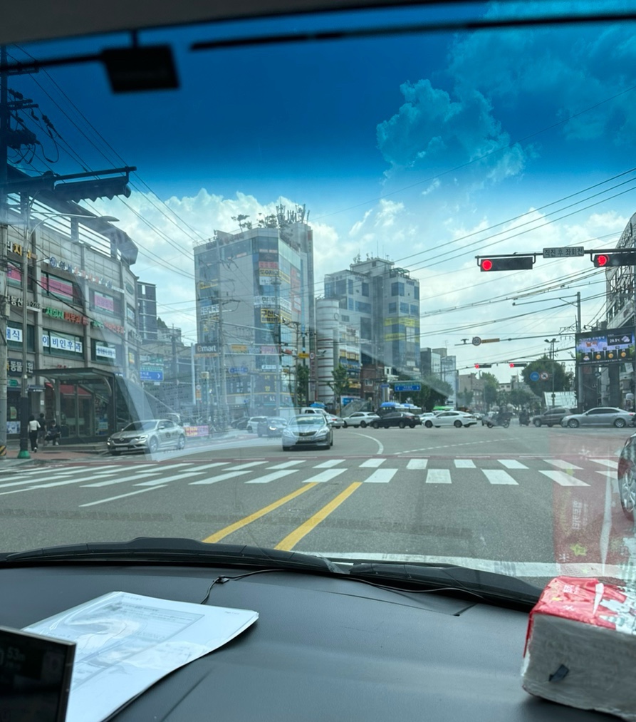 언이븐바버샵 이미지