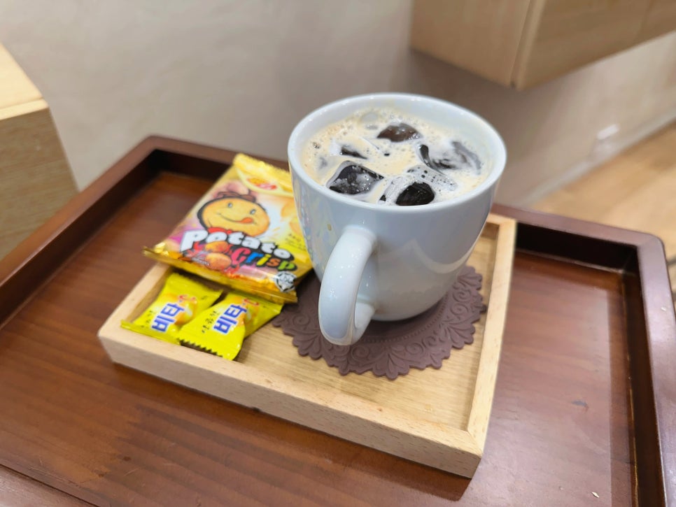 살롱드쁘와 이미지