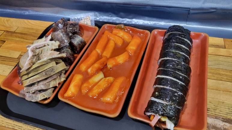 먹깨비김밥만두 이미지