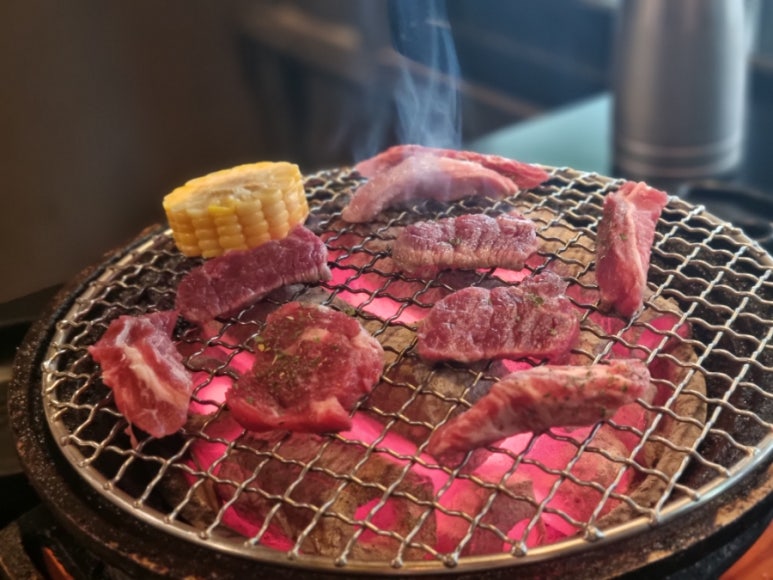 김두마라탕훠궈 이미지