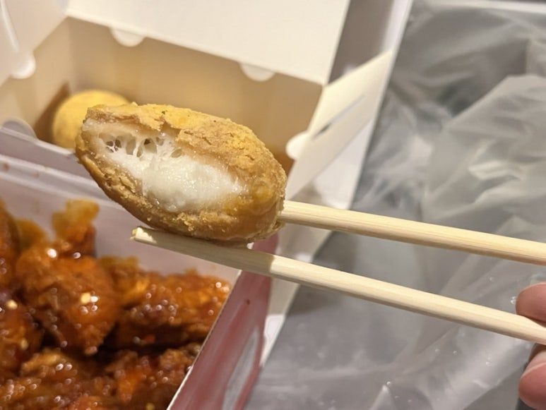 자담치킨 안산중앙역점 사진 3