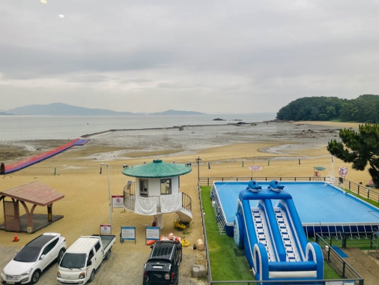 Sinshimodo Pension Poolside