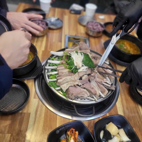 향촌흑염소 이미지