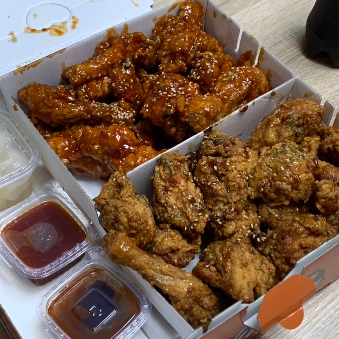 블랙퀸의 치킨사랑 이미지