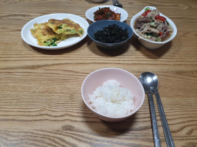 밀담푸릇 이미지