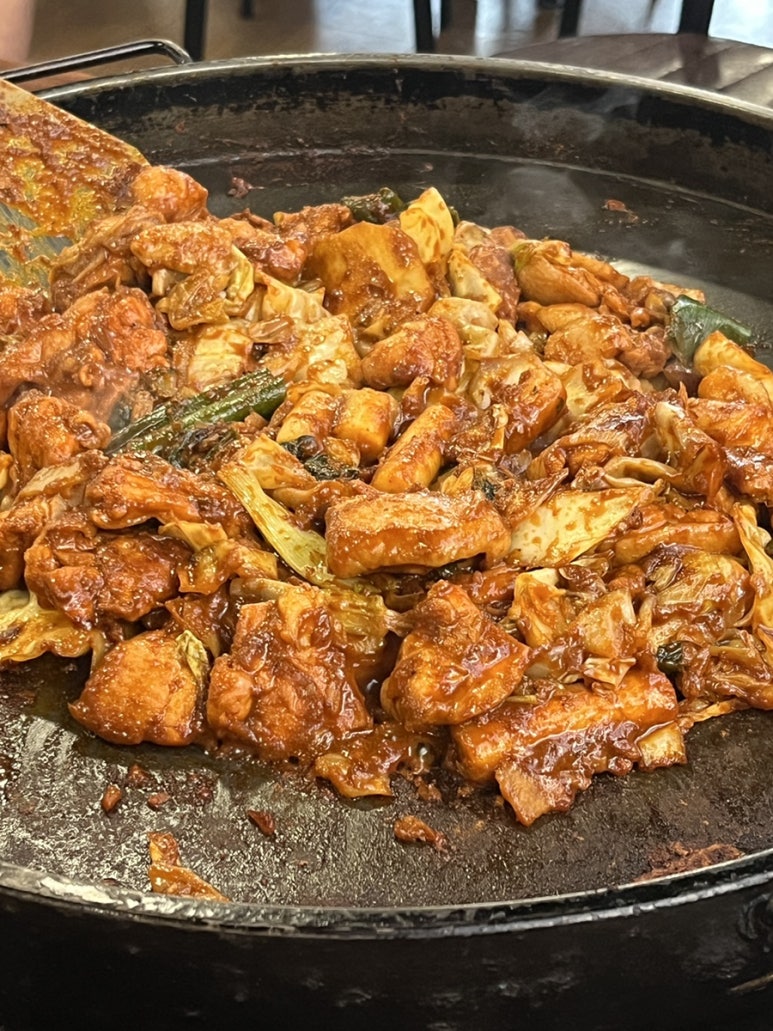 볶끼요춘천닭갈비 이미지