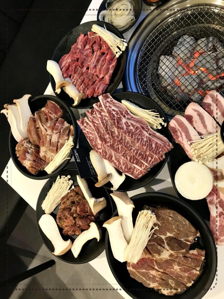 직접구워주는갈비 이미지