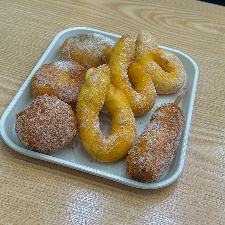 경성찹쌀꽈배기 이미지