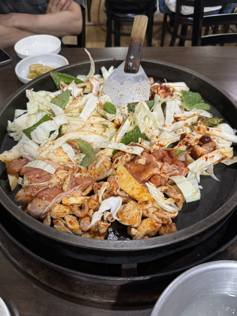 명봉닭갈비막국수 이미지