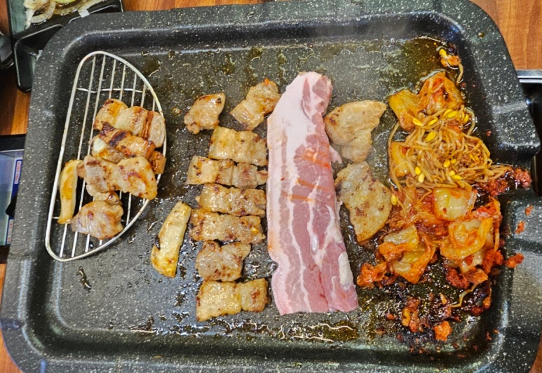 쌉돼지 이미지