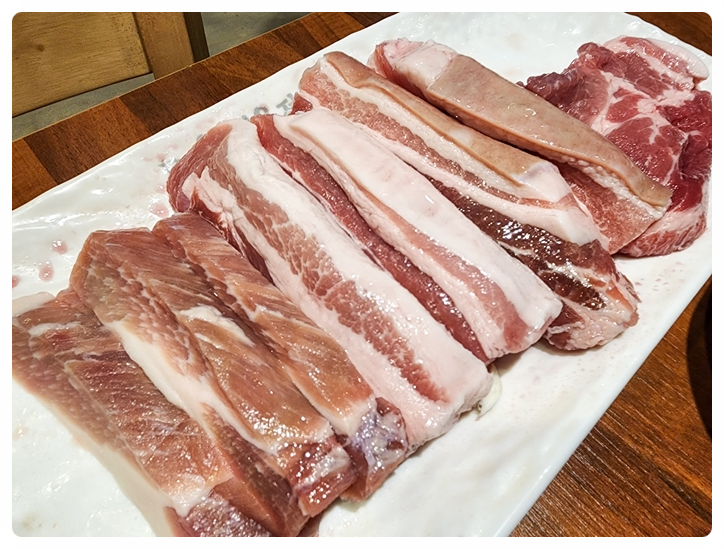한마음참숯불정육식당 이미지