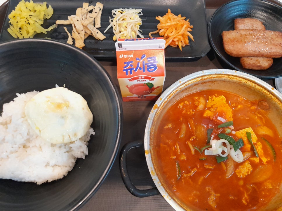 엄마네맛집 이미지