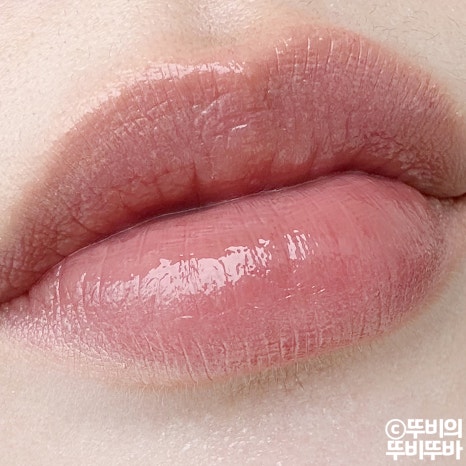 베어앤 메이크업 이미지