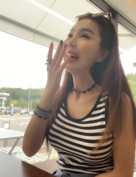 유알뷰티 이미지