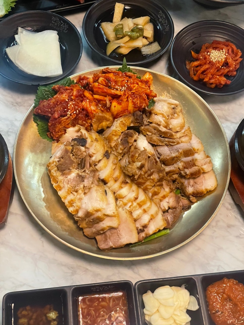 참숯족발 이미지