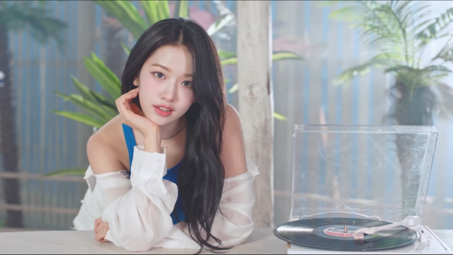 아이브그린 이미지