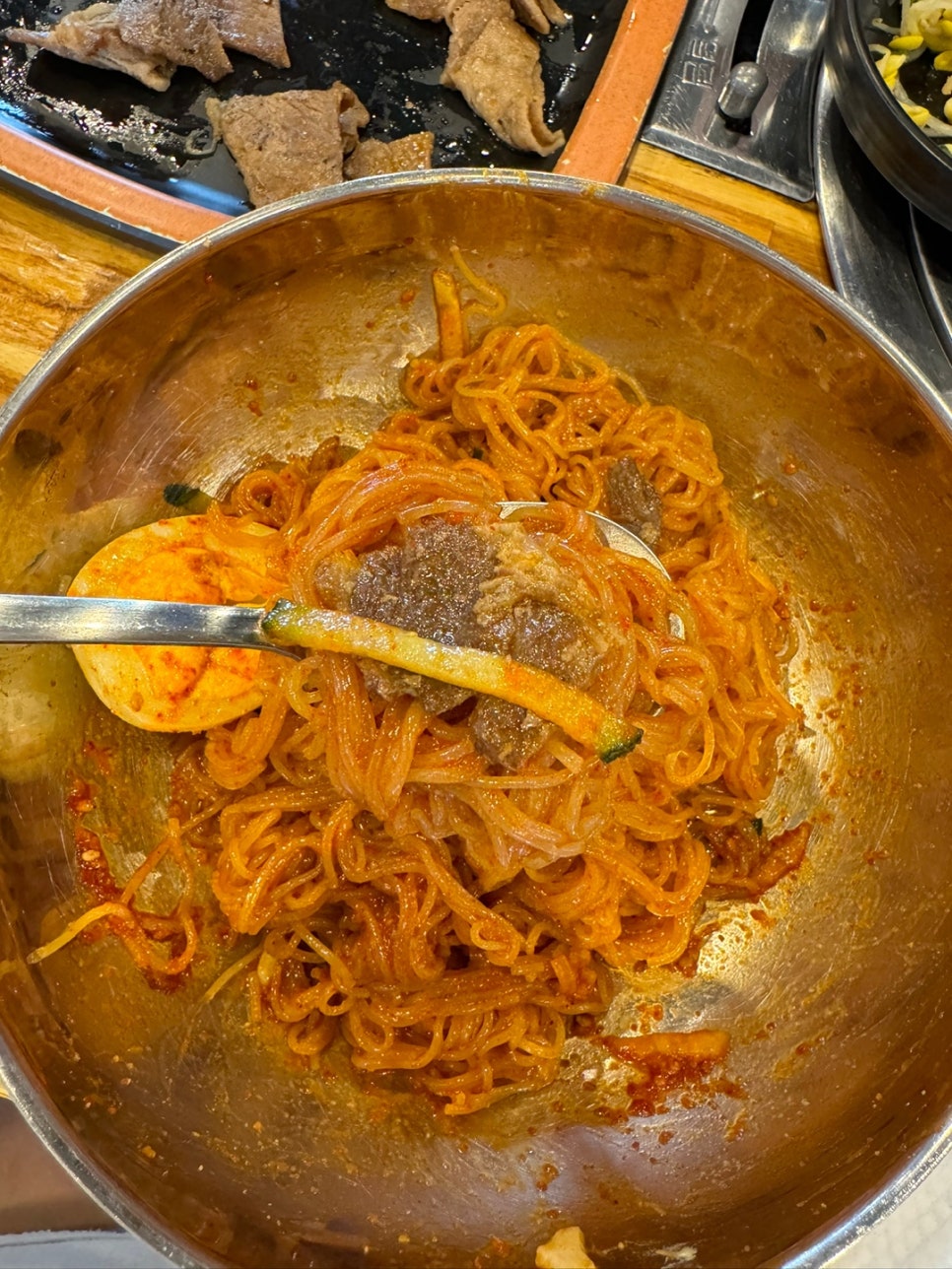 꿀꿀이냉면 이미지
