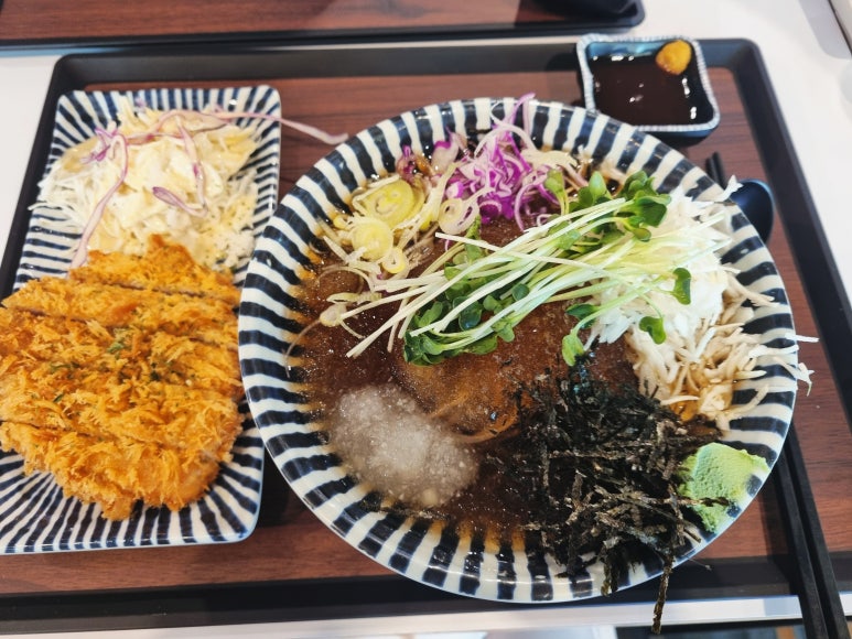 밀튼 가츠멘 이미지