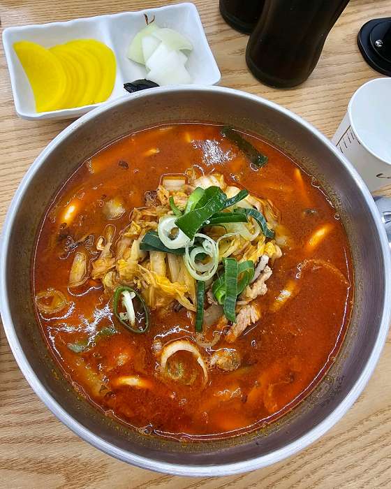 손재흥쉐프의고기짬뽕 이미지