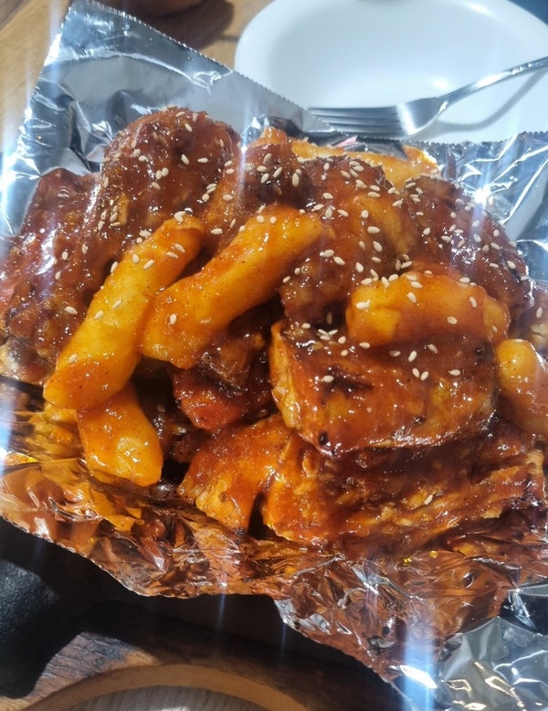 꼬꼬마을숯불바베큐 이미지