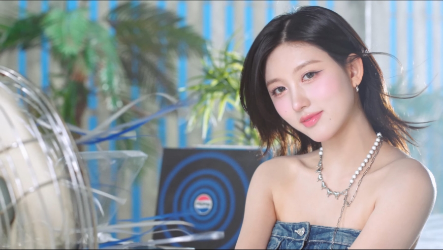 아이브그린 이미지