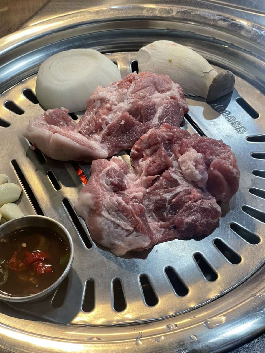 흑돼지함 이미지