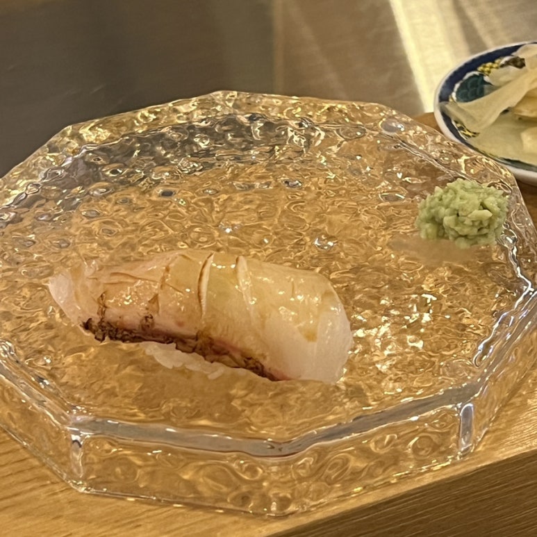 지우스시 이미지