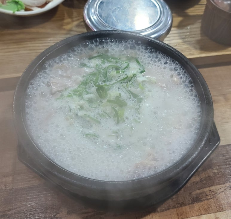돈마루돼지국밥 이미지